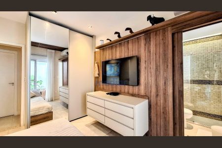 8_photo/94ce0251b9.1c5ee5b12bdcf8f7-ATLAS-ce42b4df-76d0-4b3c-9a3d-1976a3695bb5.jpg de apartamento à venda com 2 quartos, 183m² em Embaré, Santos