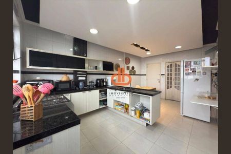 7_photo/94ce0251c1.d8fe92402080fbb7-ATLAS-13e1abb8-7f1a-4df2-9573-d75b9a01430c.jpg de apartamento para alugar com 4 quartos, 255m² em Embaré, Santos