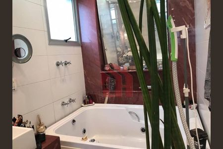 9_photo/94ce0251d3.48fe1f8b6137481f-ATLAS-433ee32c-c036-4790-8e95-ca4c4e0771f9.jpg de apartamento à venda com 3 quartos, 209m² em Embaré, Santos