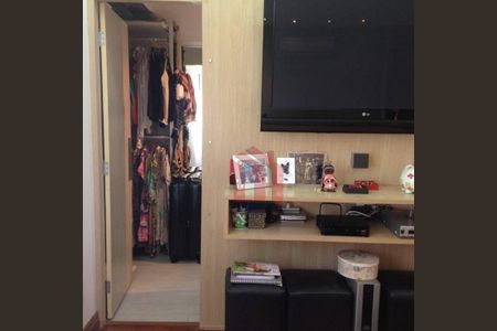 12_photo/94ce0251d3.48fe1f8b6137481f-ATLAS-4ecb37dc-1d4c-42b4-800a-3a07e6b7a3db.jpg de apartamento à venda com 3 quartos, 209m² em Embaré, Santos