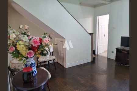 7_photo/94ce0251d9.2866b196c2edf31d-ATLAS-6aee9dfd-1cfa-45a1-8b6b-25af1dc9044e.jpg de casa para alugar com 3 quartos, 225m² em Embaré, Santos