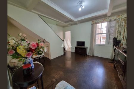 11_photo/94ce0251d9.2866b196c2edf31d-ATLAS-fbef3e80-6d27-4ead-a681-3ef52124b622.jpg de casa para alugar com 3 quartos, 225m² em Embaré, Santos