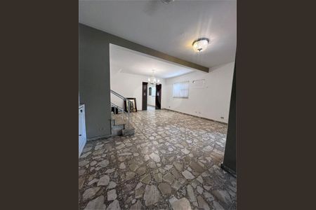 7_photo/94ce0251fb.461d42f4ca67fa43-ATLAS-61c2e023-7e4b-4c97-8465-a0cc27d62896.jpg de casa à venda com 4 quartos, 310m² em Embaré, Santos