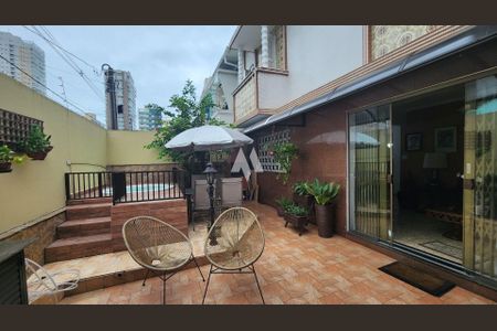 9_photo/94ce0251fb.69530a6104d48ca1-ATLAS-779591a4-68cf-403d-bfaa-b780d2ffda7d.jpg de casa à venda com 3 quartos, 165m² em Embaré, Santos