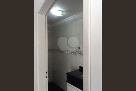 7_photo/94ce02520d.4bd2615f33144f40-ATLAS-7ad1ffd0-1a5a-43c8-b548-404ea08cdc65.jpg de casa à venda com 2 quartos, 387m² em Embaré, Santos