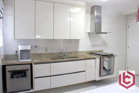 3_photo/94ce025253.b7426d6ce7a0254e-ATLAS-34cf02dc-d6fe-47c2-920a-403228c896aa.jpg de apartamento à venda com 3 quartos, 155m² em Embaré, Santos