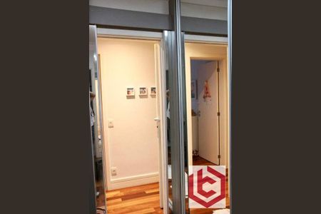 15_photo/94ce025253.b7426d6ce7a0254e-ATLAS-5ebd3fc1-cc79-4502-8da5-c17e99dd6764.jpg de apartamento à venda com 3 quartos, 155m² em Embaré, Santos