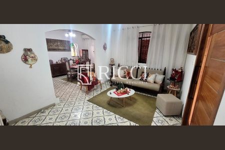 3_photo/94ce025287.719fbdc320448c84-ATLAS-cb06c0db-9b6d-42d8-be16-d87fb1dc0f45.jpg de casa à venda com 3 quartos, 240m² em Embaré, Santos