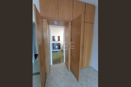 44_photo/94ce02529d.56f87905458f71eb-ATLAS-bf64499b-cadf-4b7f-bfab-c1ff65848da3.jpg de casa à venda com 4 quartos, 226m² em Embaré, Santos