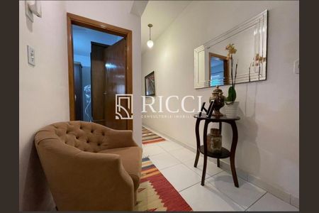 8_photo/94ce0252b3.21cdcbd5bed6358d-ATLAS-54355d1a-9fb1-46ba-a012-2864db218ca4.jpg de casa à venda com 3 quartos, 140m² em Embaré, Santos