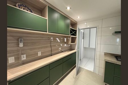 8_photo/94ce0252bf.e6f02a1e96aef2b1-ATLAS-9f06468b-4bf5-4a3c-b3c3-854aba42d744.jpg de apartamento à venda com 3 quartos, 155m² em Embaré, Santos