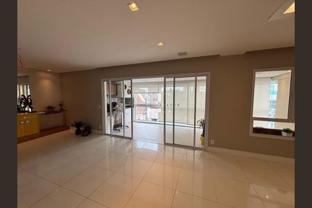 9_photo/94ce0252bf.e6f02a1e96aef2b1-ATLAS-efe38c58-b36d-4f42-b2ed-9c2fdd494a7c.jpg de apartamento à venda com 3 quartos, 155m² em Embaré, Santos