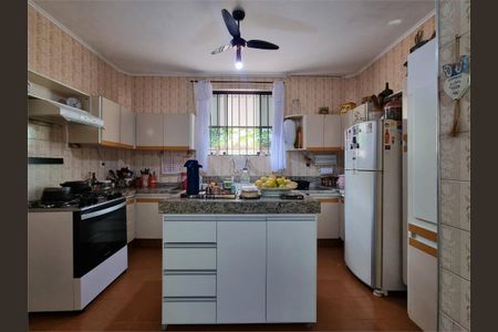 8_photo/94ce0252eb.8ca146e4695ff152-ATLAS-2b146d6f-3c4d-48e3-bb3b-9d569acfa543.jpg de casa à venda com 6 quartos, 353m² em Embaré, Santos