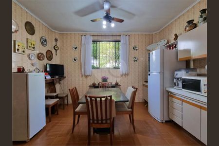 28_photo/94ce0252eb.8ca146e4695ff152-ATLAS-c7bf2fc9-05d1-4ea3-b11c-cf74af09bfd8.jpg de casa à venda com 6 quartos, 353m² em Embaré, Santos