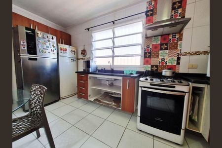 1_photo/94ce0252ff.2d5b66cf4807465a-ATLAS-52671787-bf7d-4a9a-b204-997695fcbefb.jpg de casa à venda com 3 quartos, 156m² em Aparecida, Santos