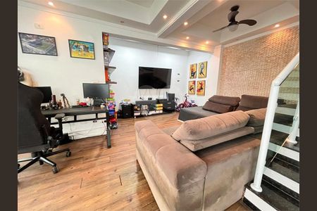 11_photo/94ce0252ff.42fc04046762a4be-ATLAS-e3e91719-edad-4c50-9a39-4c7585ffec1d.jpg de casa à venda com 3 quartos, 155m² em Embaré, Santos