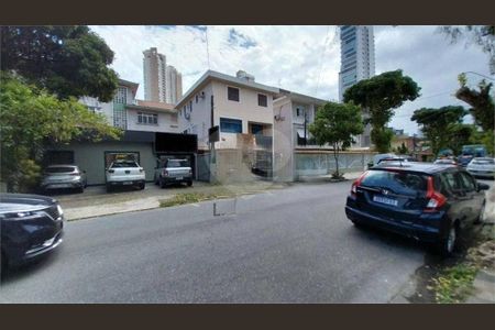 18_photo/94ce025317.b88c9f23dde11cca-ATLAS-e9bcb352-09f2-4632-bd56-06ac6735bfef.jpg de casa para alugar com 4 quartos, 250m² em Embaré, Santos