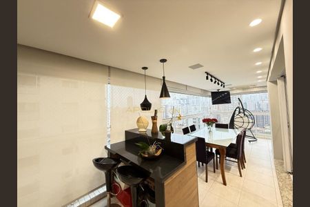 4_photo/94ce02534b.b20a79ab17a4aea5-ATLAS-176de090-3d3c-443b-9b3a-8d7c1e9d49d4.jpg de apartamento à venda com 3 quartos, 171m² em Embaré, Santos