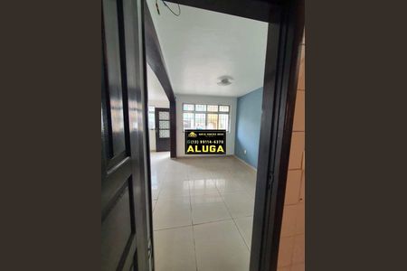 4_photo/94ce025387.74a96c0b2c4b8c29-ATLAS-2b42984f-490b-4caf-bb61-7aee57dd6732.jpg de casa para alugar com 3 quartos, 188m² em Embaré, Santos