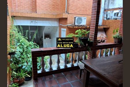 17_photo/94ce025387.74a96c0b2c4b8c29-ATLAS-ee947a16-0a76-4714-849f-e4c1219a005f.jpg de casa para alugar com 3 quartos, 188m² em Embaré, Santos