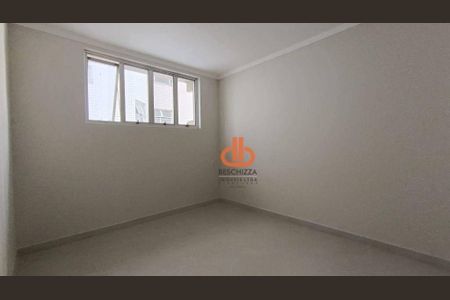 30_photo/94ce0253af.dc8bbd111761e841-ATLAS-7abe1e80-e6e8-4b20-aaa2-52d01e38d469.jpg de casa à venda com 3 quartos, 210m² em Embaré, Santos