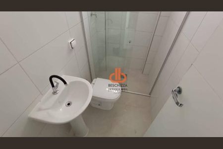 37_photo/94ce0253af.dc8bbd111761e841-ATLAS-c3e76e09-56b1-4e2a-9e51-1c652717d77b.jpg de casa à venda com 3 quartos, 210m² em Embaré, Santos