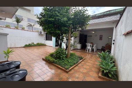 33_photo/94ce0253b3.97484f792a469e2d-ATLAS-2085e303-4f7a-423b-aafd-292c6ad248c4.jpg de casa para alugar com 4 quartos, 167m² em Embaré, Santos