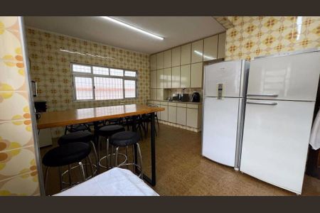 31_photo/94ce0253b3.97484f792a469e2d-ATLAS-23ccee80-ad48-40e6-ae02-30f414c1b309.jpg de casa para alugar com 4 quartos, 167m² em Embaré, Santos