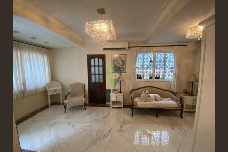 6_photo/94ce0253b5.9a54faa83c3e471c-ATLAS-1f676eb2-acfe-4390-bba0-d5679a9b1c59.jpg de casa à venda com 3 quartos, 210m² em Embaré, Santos