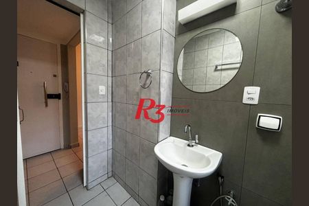 17_photo/94ce0253d7.180517bc3db781f7-ATLAS-aa69ce4e-a42f-4d2d-9c36-886559ad15eb.jpg de apartamento à venda com 1 quarto, 37m² em Embaré, Santos