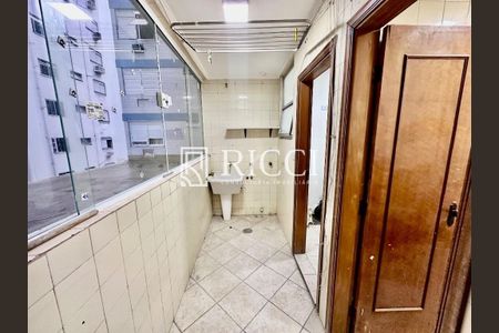 18_photo/94ce0253f9.a3b37dcda0bd5e61-ATLAS-2729f26f-0cb5-4ce0-b090-cf64bd07319e.jpg de apartamento à venda com 2 quartos, 89m² em Embaré, Santos