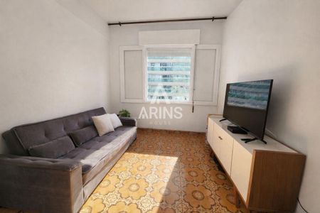 3_photo/94ce02545b.184ce01fa6a688be-ATLAS-816f461d-5fd1-472c-b39c-72b2b5e3fbd3.jpg de apartamento à venda com 1 quarto, 40m² em Embaré, Santos