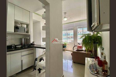 6_photo/94ce02545b.1f0c30c9fc21e84f-ATLAS-e27e8d7f-71f9-4698-97a8-38ca59ab280f.jpg de apartamento à venda com 2 quartos, 64m² em Embaré, Santos