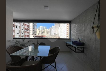 11_photo/94ce02547b.69530a6104d48ca1-ATLAS-e52457b5-e6fa-4dbe-9d5a-d1592033a415.jpg de apartamento à venda com 3 quartos, 200m² em Embaré, Santos