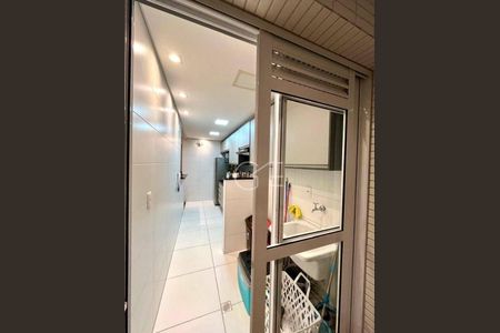 6_photo/94ce0254ab.32c219ad36fe2160-ATLAS-53d9a3d2-514b-4b0f-8620-05c1bb51a90e.jpg de apartamento à venda com 1 quarto, 53m² em Embaré, Santos