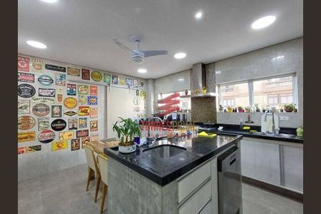 49_photo/94ce0254f1.145bc63f4a49085f-ATLAS-0bb38c6b-9eda-4e0b-ac04-4ca62b7d4db1.jpg de apartamento à venda com 3 quartos, 233m² em Macuco, Santos