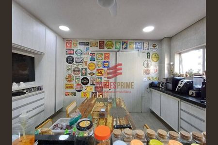 50_photo/94ce0254f1.145bc63f4a49085f-ATLAS-aaef1c70-2aea-4e45-9808-a08d2098842e.jpg de apartamento à venda com 3 quartos, 233m² em Macuco, Santos