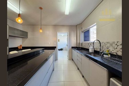 1_photo/94ce0254f1.730d648a9a3057b0-ATLAS-01aae0ad-b0fa-4e36-a580-a4341ce45f9d.jpg de apartamento à venda com 4 quartos, 233m² em Macuco, Santos