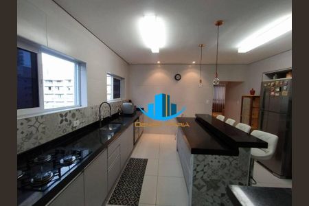 34_photo/94ce0254f1.974650c7bdb8e859-ATLAS-785a6628-dc46-46fc-9ffd-aa5af4ed6ba9.jpg de apartamento à venda com 4 quartos, 233m² em Macuco, Santos