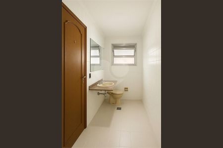 4_photo/94ce02554d.005b2c2c0d5e94b6-ATLAS-c48bb712-c25d-4c65-a8b2-aefbe63eae4f.jpg de apartamento à venda com 3 quartos, 110m² em Boqueirão, Santos