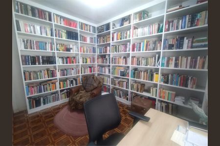 2_photo/94ce026a81.db829c6054abc860-ATLAS-1d8bd39e-7a08-44cf-9cf4-6312acdf2d94.jpg de apartamento à venda com 3 quartos, 198m² em Ponta da Praia, Santos