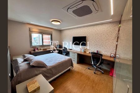 17_photo/94ce026abb.fe52a8e301935ab4-ATLAS-69606881-1b0e-4bc7-9a9c-9e5a608c3f28.jpg de apartamento à venda com 4 quartos, 490m² em Ponta da Praia, Santos