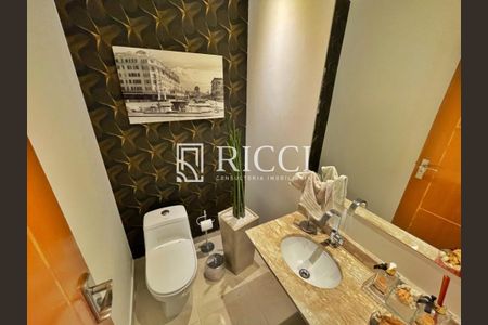 7_photo/94ce026b03.027aeeef0553c1f3-ATLAS-0b8d4a76-249a-4b41-80c9-e537a2577d08.jpg de casa à venda com 4 quartos, 227m² em Ponta da Praia, Santos