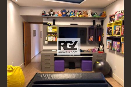 12_photo/94ce026b03.027aeeef0553c1f3-ATLAS-b77f3a7a-ee06-42f2-ac04-edb539b15a80.jpg de casa à venda com 4 quartos, 240m² em Ponta da Praia, Santos