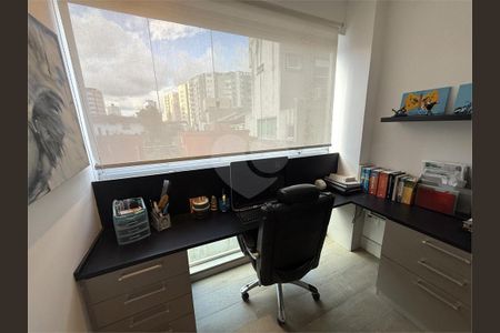 2_photo/94ce026b03.f279df7ab7105e24-ATLAS-063ea01a-e281-4697-b208-993632f62ae9.jpg de casa à venda com 4 quartos, 240m² em Ponta da Praia, Santos