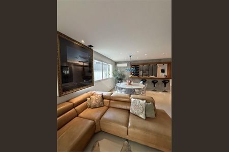 5_photo/94ce026b03.f279df7ab7105e24-ATLAS-2dea7f8d-745a-43f5-948e-024672b8275c.jpg de casa à venda com 4 quartos, 240m² em Ponta da Praia, Santos