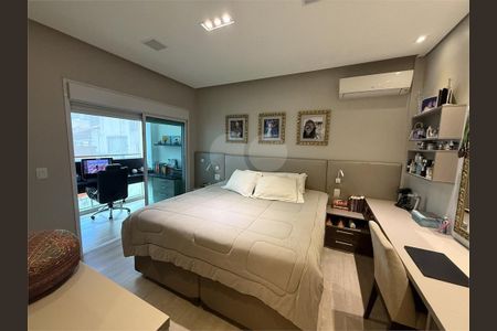 24_photo/94ce026b03.f279df7ab7105e24-ATLAS-91ebb899-c7ca-4793-b8bf-d03aea5ccb7b.jpg de casa à venda com 4 quartos, 240m² em Ponta da Praia, Santos