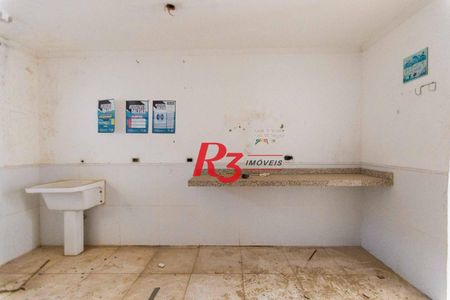 11_photo/94ce026b3d.4cea1a0b3f6bbd2f-ATLAS-4a20b144-bdbb-46f8-b8f4-17981833670a.jpg de casa à venda com 4 quartos, 258m² em Ponta da Praia, Santos