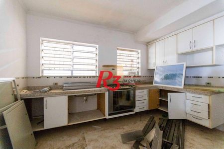 23_photo/94ce026b3d.4cea1a0b3f6bbd2f-ATLAS-510d304a-d45a-4db5-a5ca-fe2e6503420d.jpg de casa à venda com 4 quartos, 258m² em Ponta da Praia, Santos