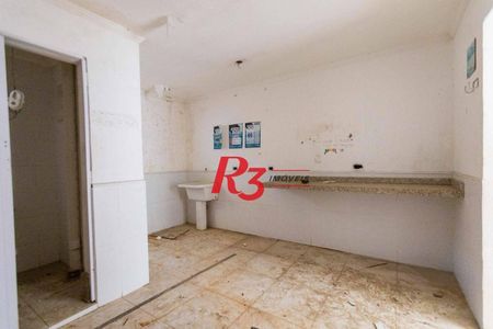 27_photo/94ce026b3d.4cea1a0b3f6bbd2f-ATLAS-5369433d-2dfc-483c-a79f-eb9c12b66522.jpg de casa à venda com 4 quartos, 258m² em Ponta da Praia, Santos